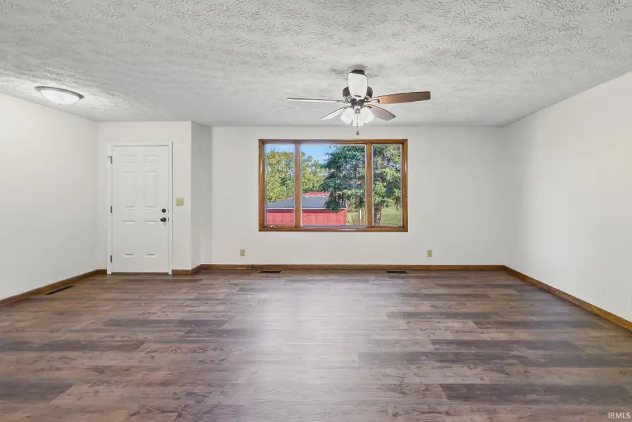 21 W Bruel Street, Remington, IN 47977 - Image #2