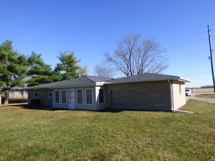 2718 S County Road 450 W, Frankfort, IN 46041 - Image #3