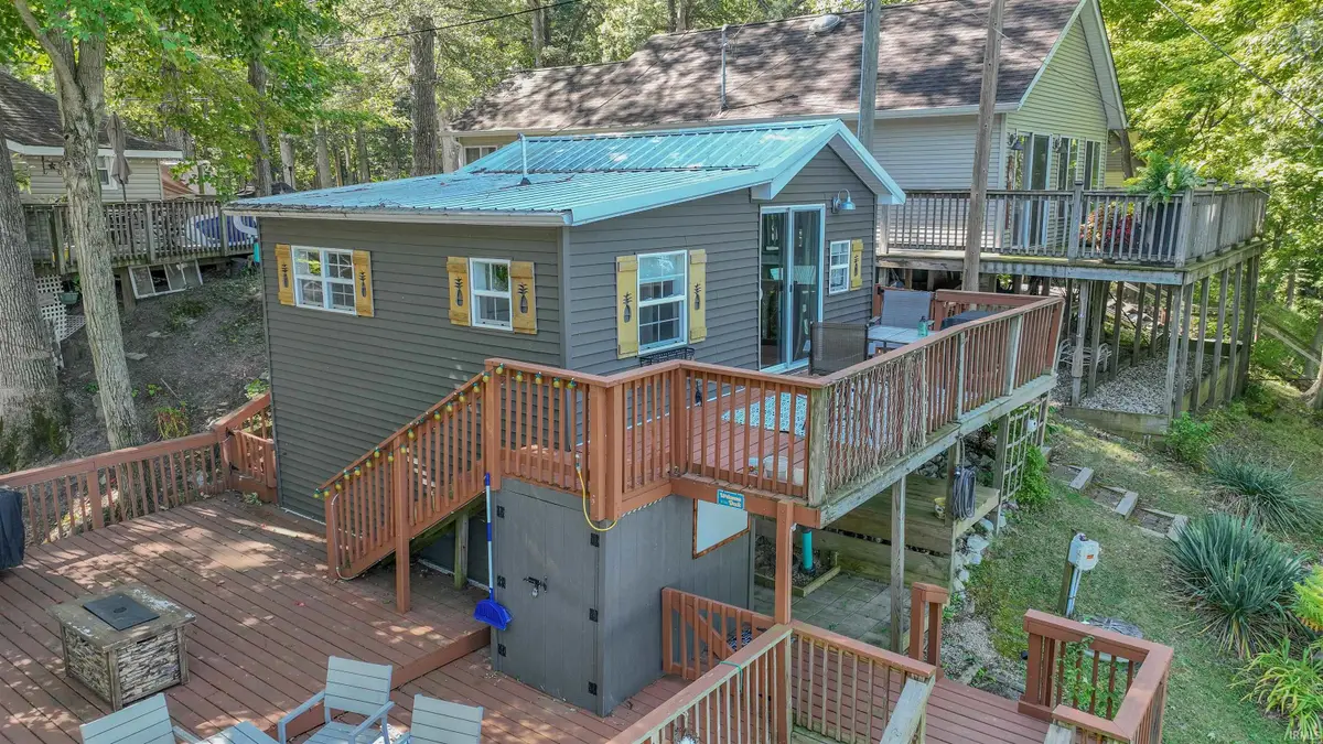 11791 W Pirates Roost Road, Monticello, IN 47960 - Image #1