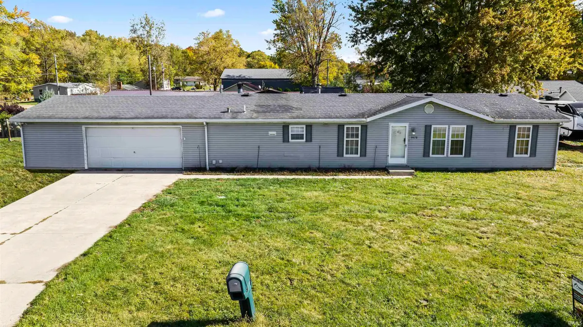 9978 N 300 E, Syracuse, IN 46567 - Image #1