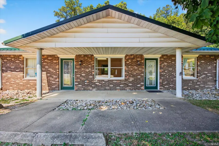 2082 W State Rd 54, Bloomfield, IN 47424 - Image #2