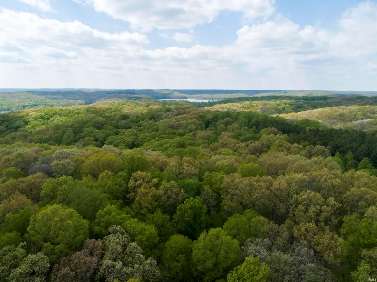 8608 E Bay Street, Nashville, IN 47448 - Image #1