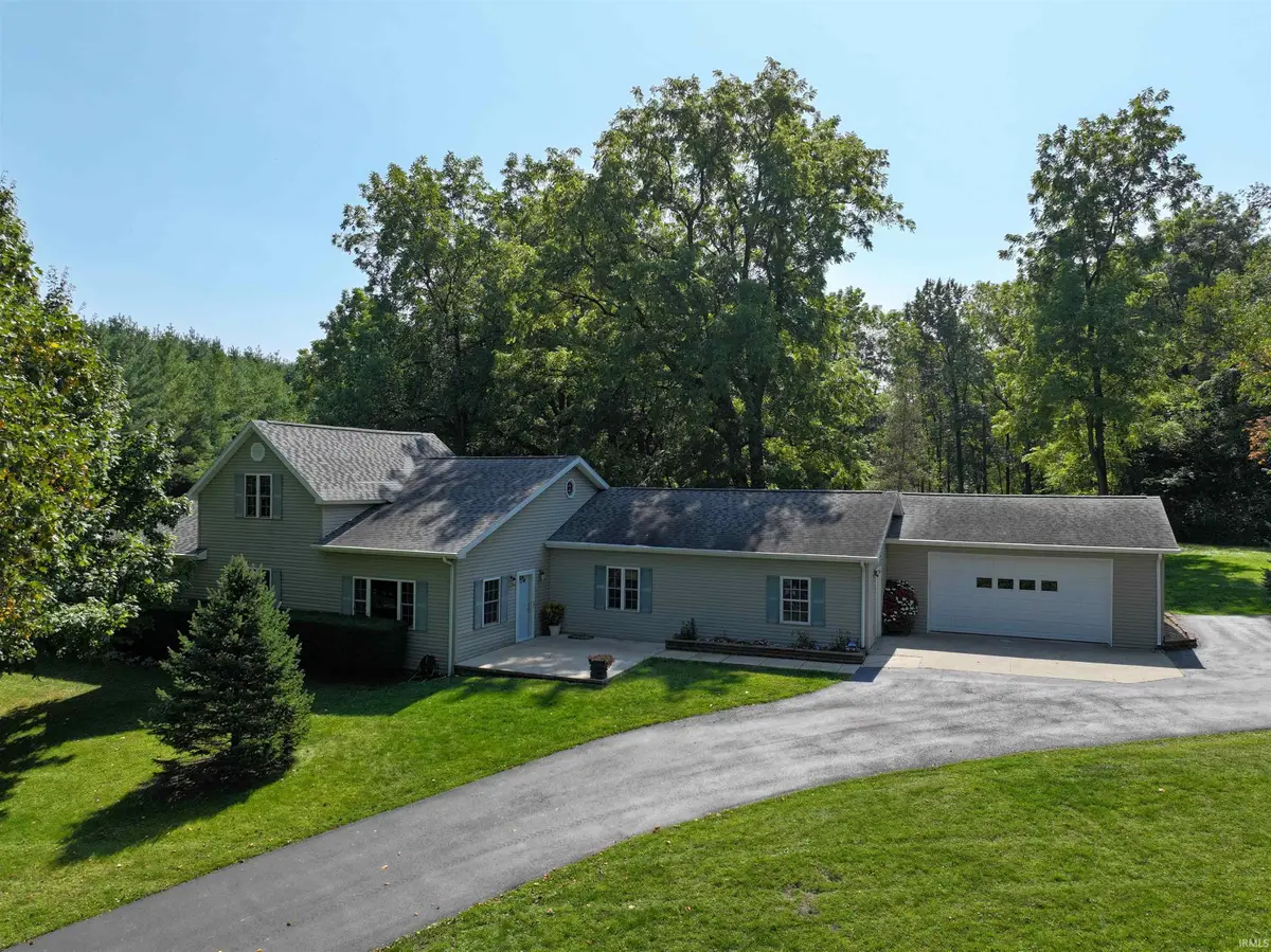 2155 E 600 N Road, Rochester, IN 46975 - Image #1