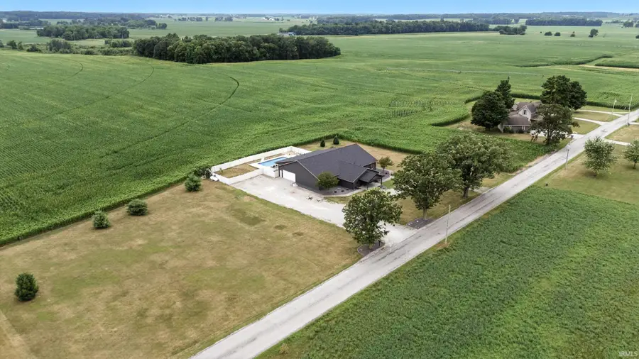 6511 W Cromwell Road, Kimmell, IN 46760 - Image #2