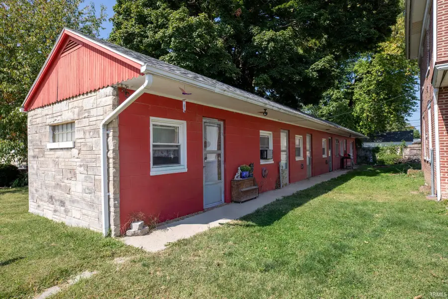 202 W Center Street, Bourbon, IN 46504 - Image #2