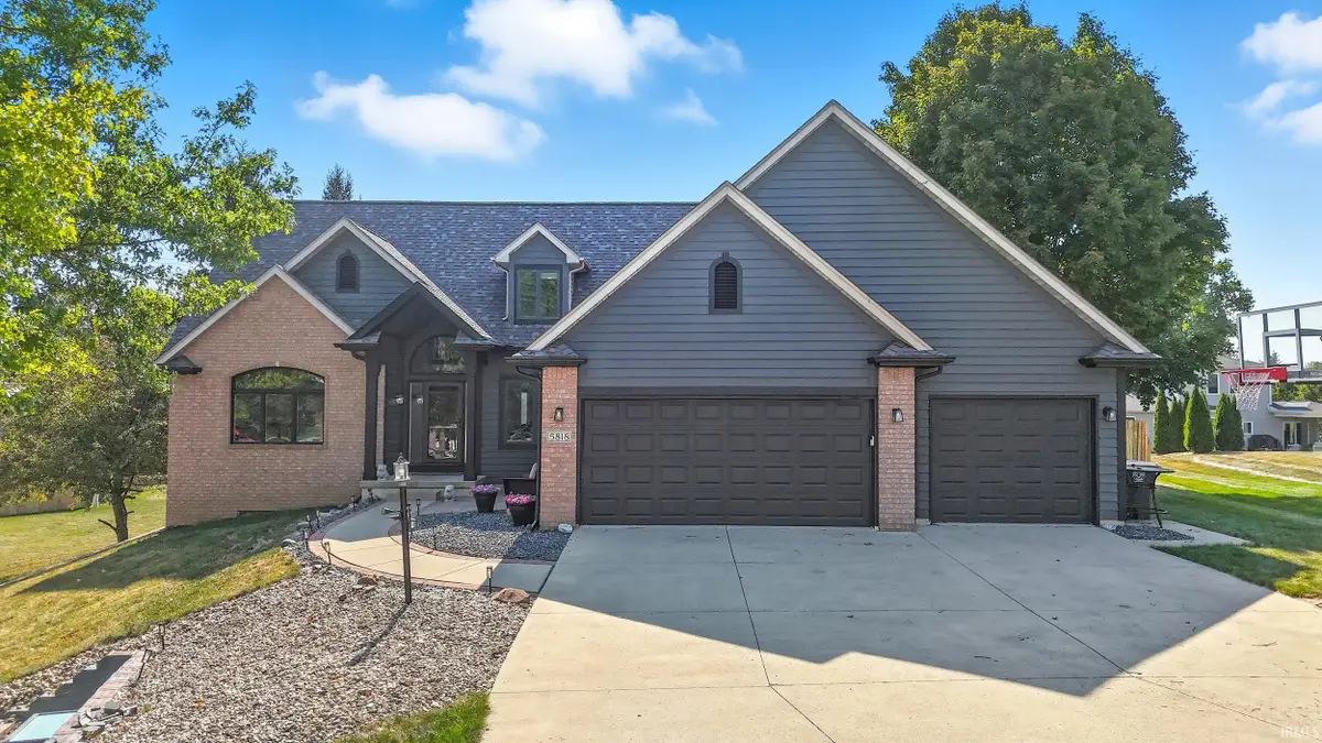 5818 Chase Creek Court, Fort Wayne, IN 46804 - Image #1