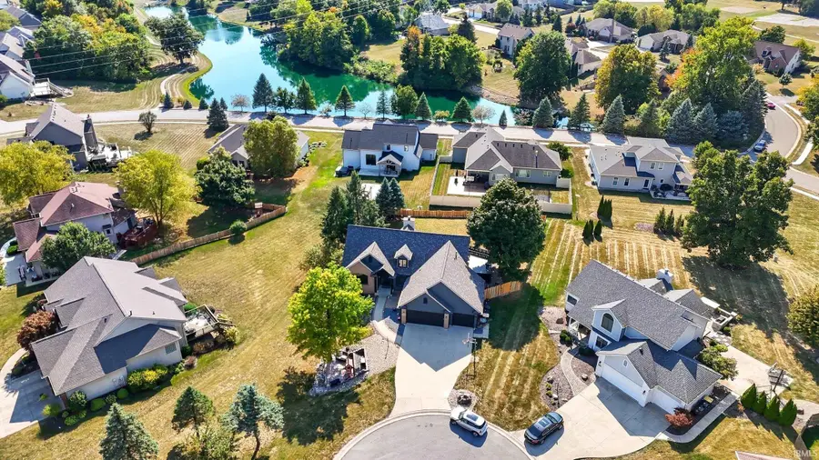 5818 Chase Creek Court, Fort Wayne, IN 46804 - Image #2