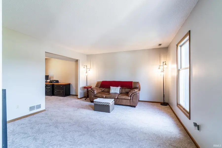 11622 Hardisty Road, Fort Wayne, IN 46845 - Image #3