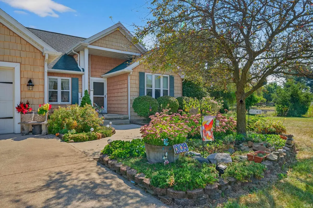 309 Winger Way, Sweetser, IN 46987 - Image #1