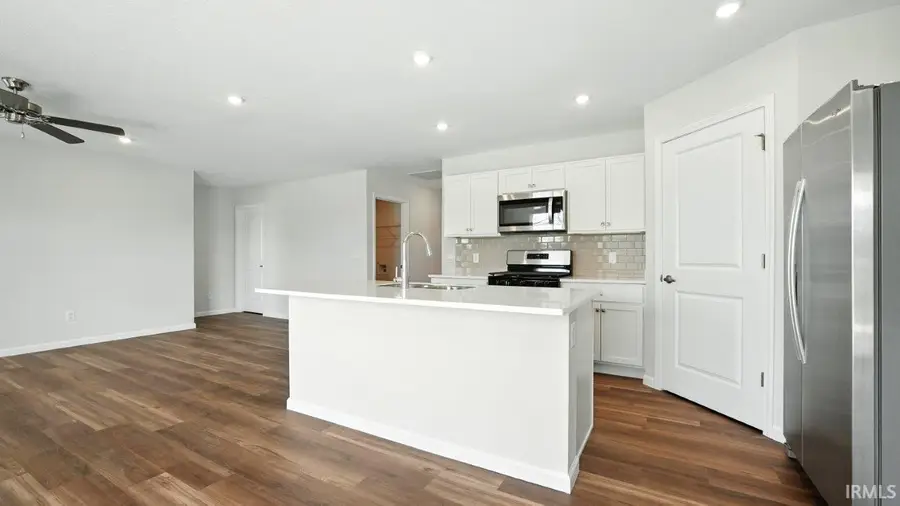 1010 Butler Lake Court, Fort Wayne, IN 46818 - Image #3