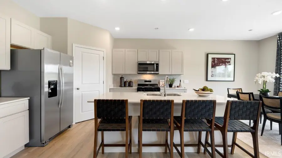 1025 Miller Woods Way, New Haven, IN 46774 - Image #3