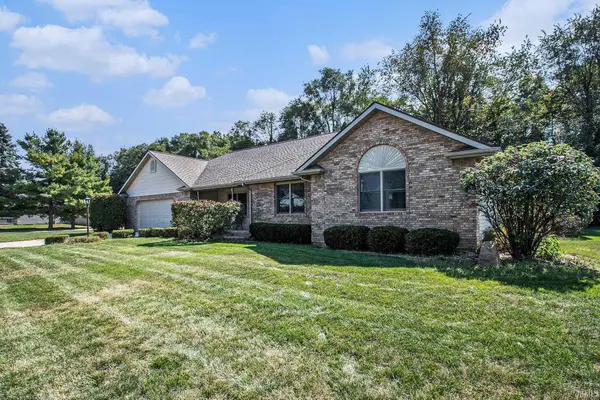 26366 Hummingbird Road, South Bend, IN 46619