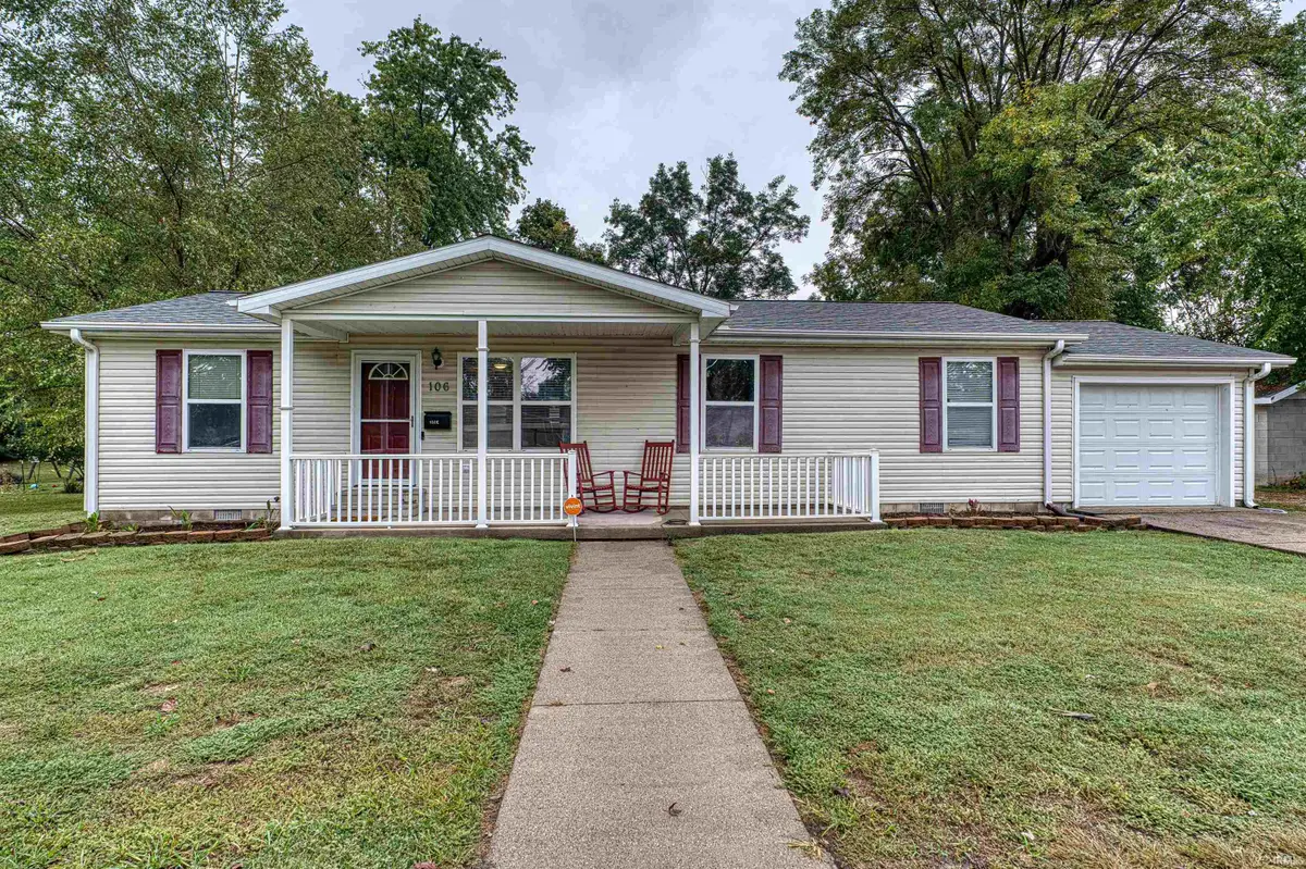 106 E Oak Street, Fort Branch, IN 47648 - #1