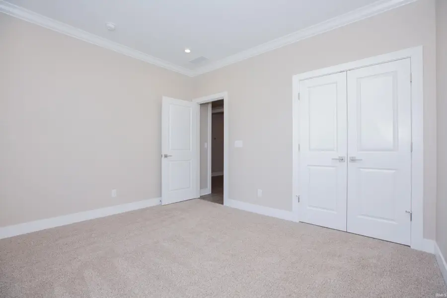 7002 Ironwood Circle, Newburgh, IN 47630 - Image #3