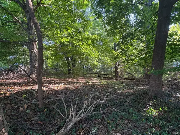 17180 Linda Street, South Bend, IN 46635