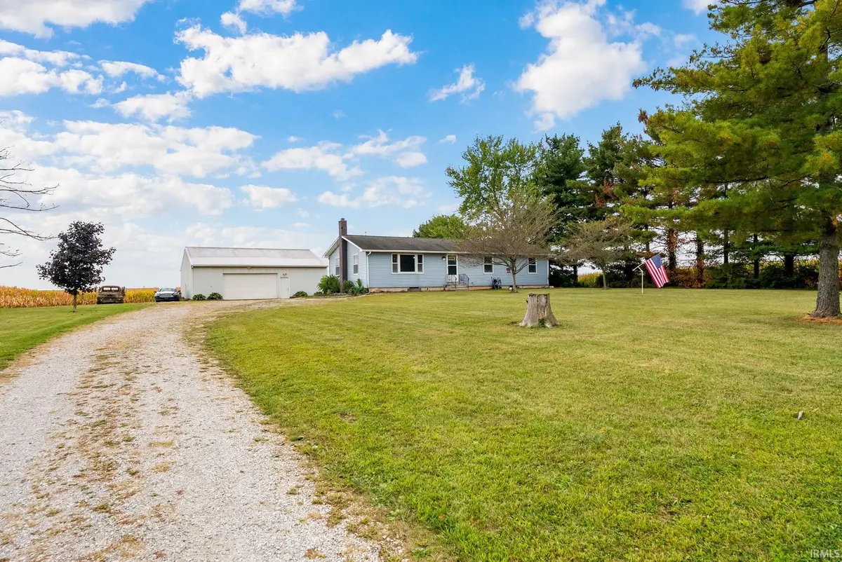 5780 E 400 S, Columbia City, IN 46725 - #1