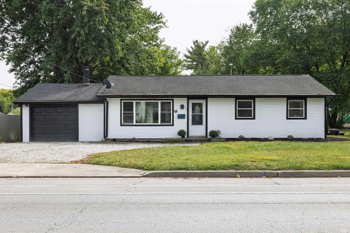 915 E Morgan Street, Kokomo, IN 46901 - #1