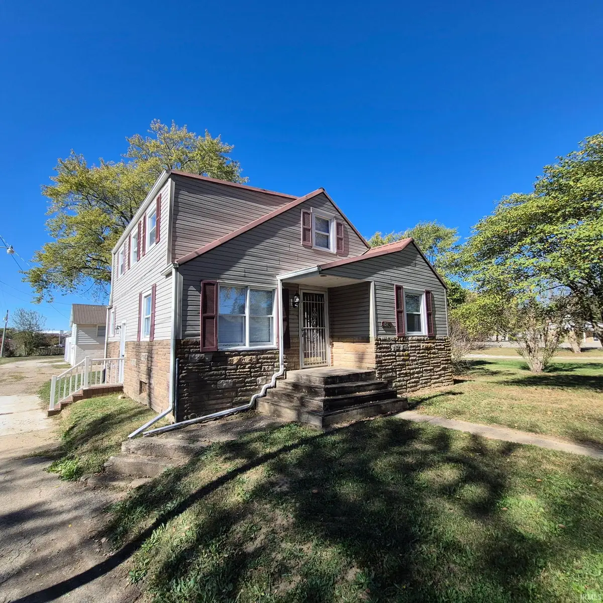 3425 S Dayton Avenue, Muncie, IN 47302 - Image #1