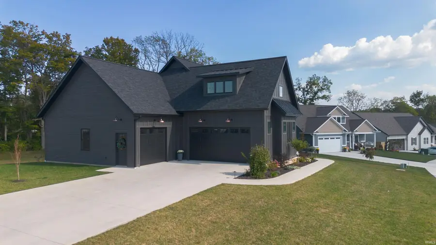 4504 N Triple Crown Drive, Bloomington, IN 47404 - Image #3