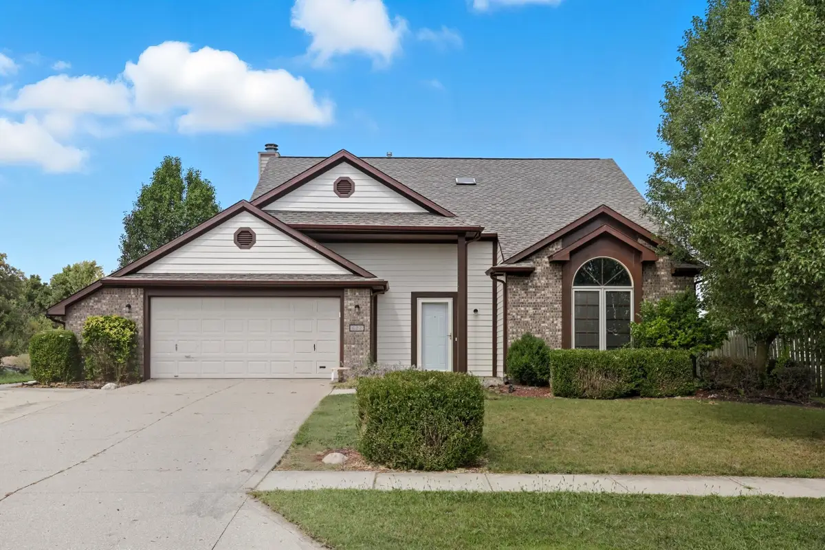 622 Wyss Ridge Drive, Fort Wayne, IN 46819 - Image #1