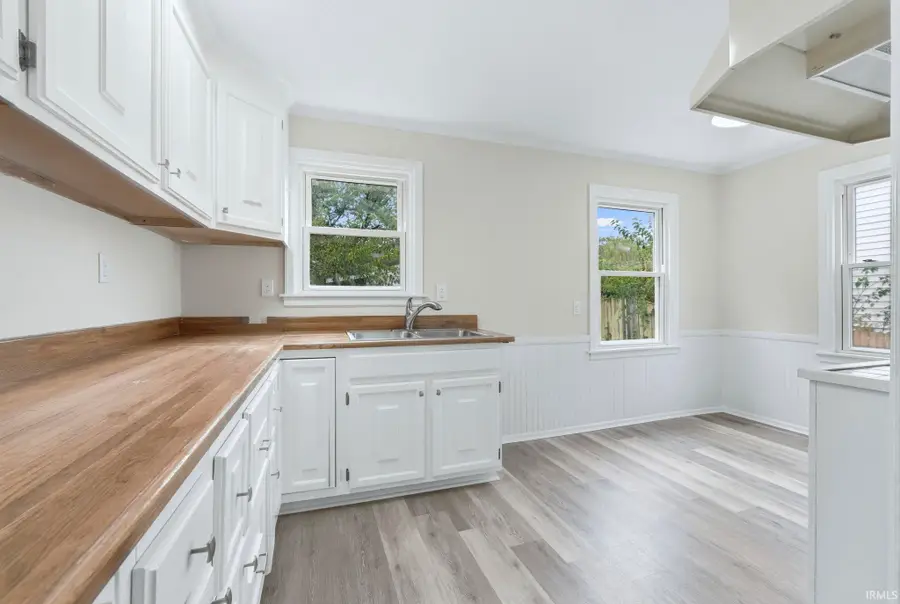 310 W Pettit Avenue, Fort Wayne, IN 46807 - Image #3