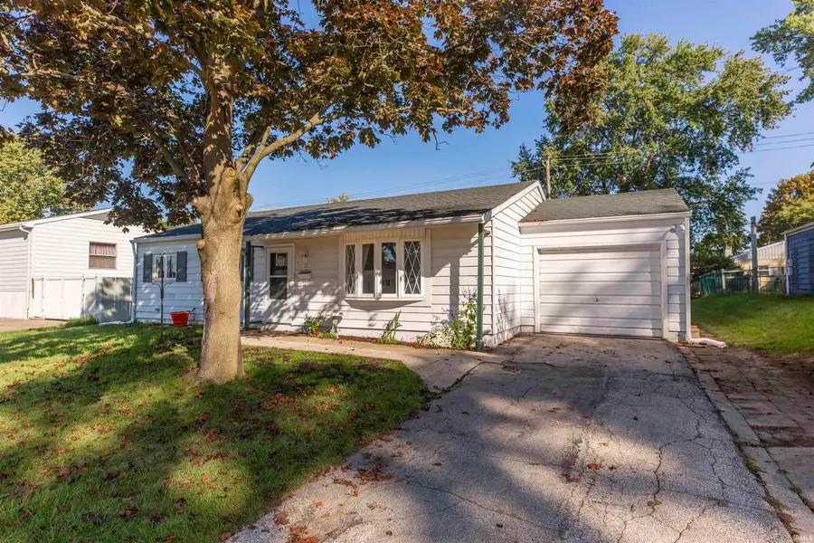 4555 Macdougall Court, South Bend, IN 46614 - Image #2