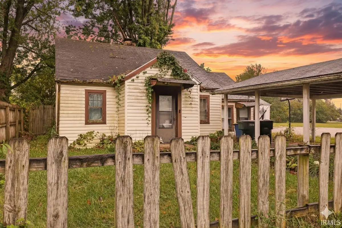 107 E Berkley Avenue, Muncie, IN 47303 - Image #1