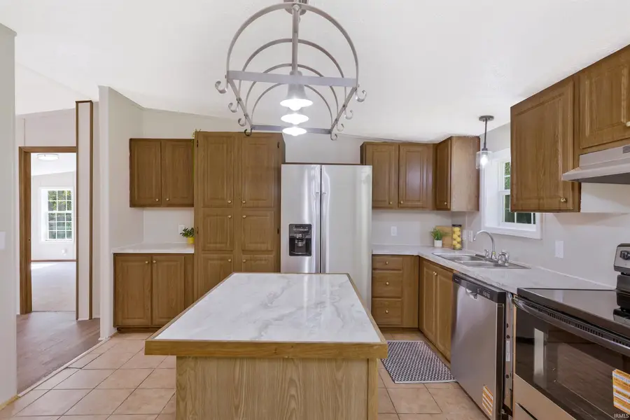 17 S Trestle Road, Taswell, IN 47175 - Image #3