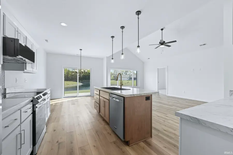 15366 Brimwillow Drive, Huntertown, IN 46748 - Image #3