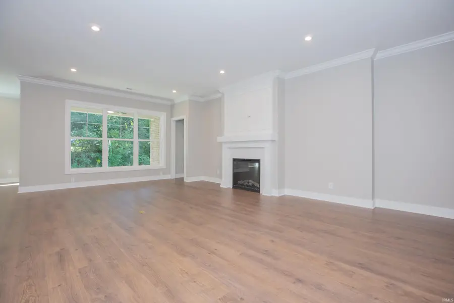 7034 Ironwood Circle, Newburgh, IN 47630 - Image #3