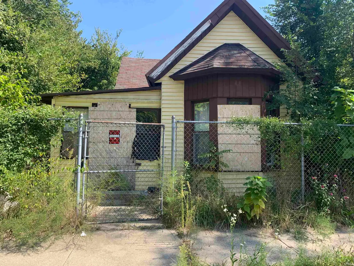 524 Euclid Avenue, South Bend, IN 46628 - Image #1