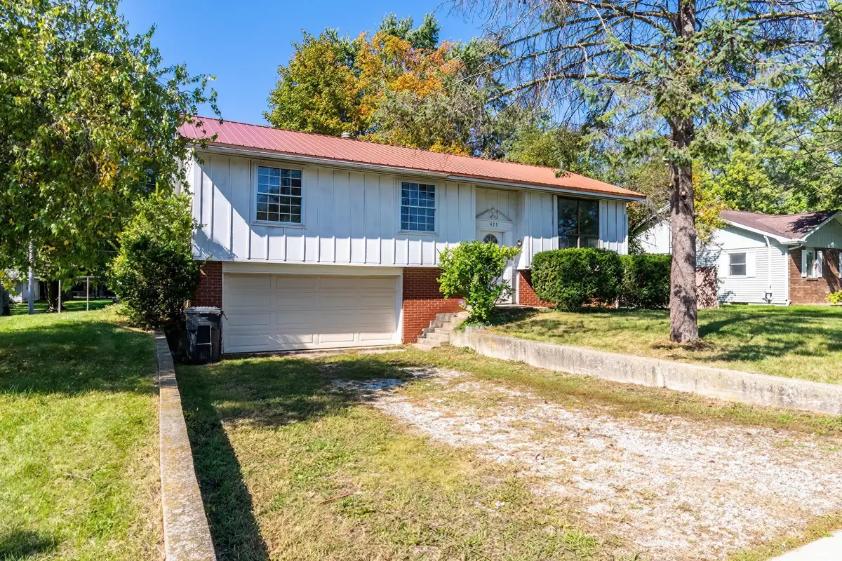 423 Jay Street, Topeka, IN 46571 - Image #1