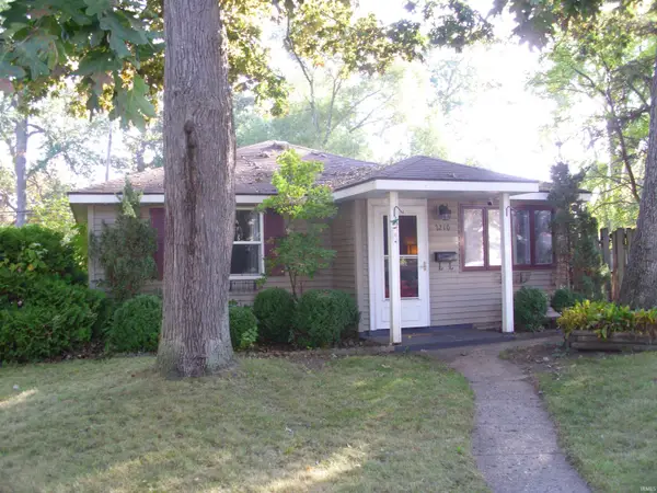 2210 Inglewood Place, South Bend, IN 46616