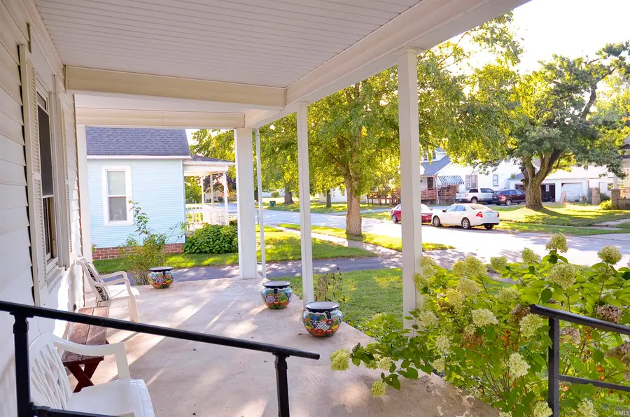 103 E Peterson Street, Otterbein, IN 47970 - #3