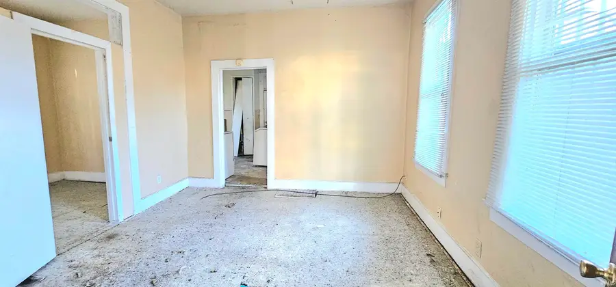 1307 S Harlan Avenue, Evansville, IN 47714 - Image #3