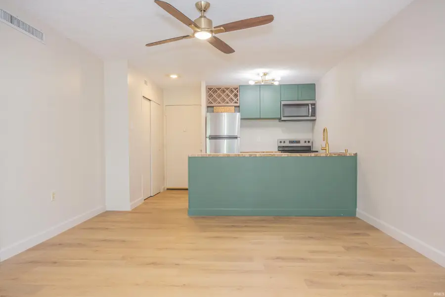 1100 Erie Avenue #206, Evansville, IN 47715 - Image #2