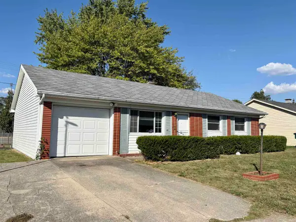 2704 W Brookfield Drive, Muncie, IN 47302