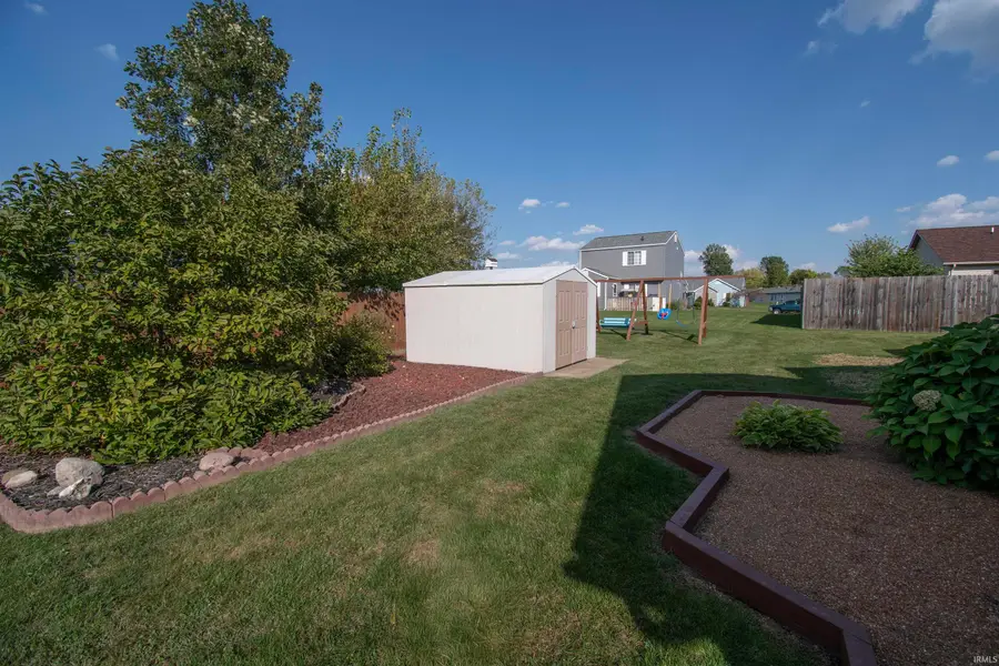 210 Knoll Ridge Boulevard, Kendallville, IN 46755 - Image #3