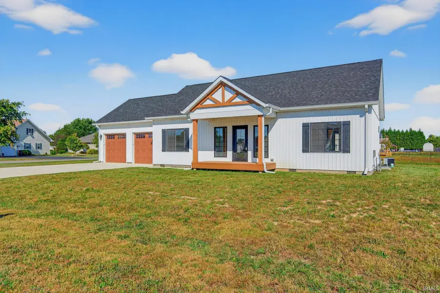 203 Eagle Drive, Sweetser, IN 46987 - Image #3