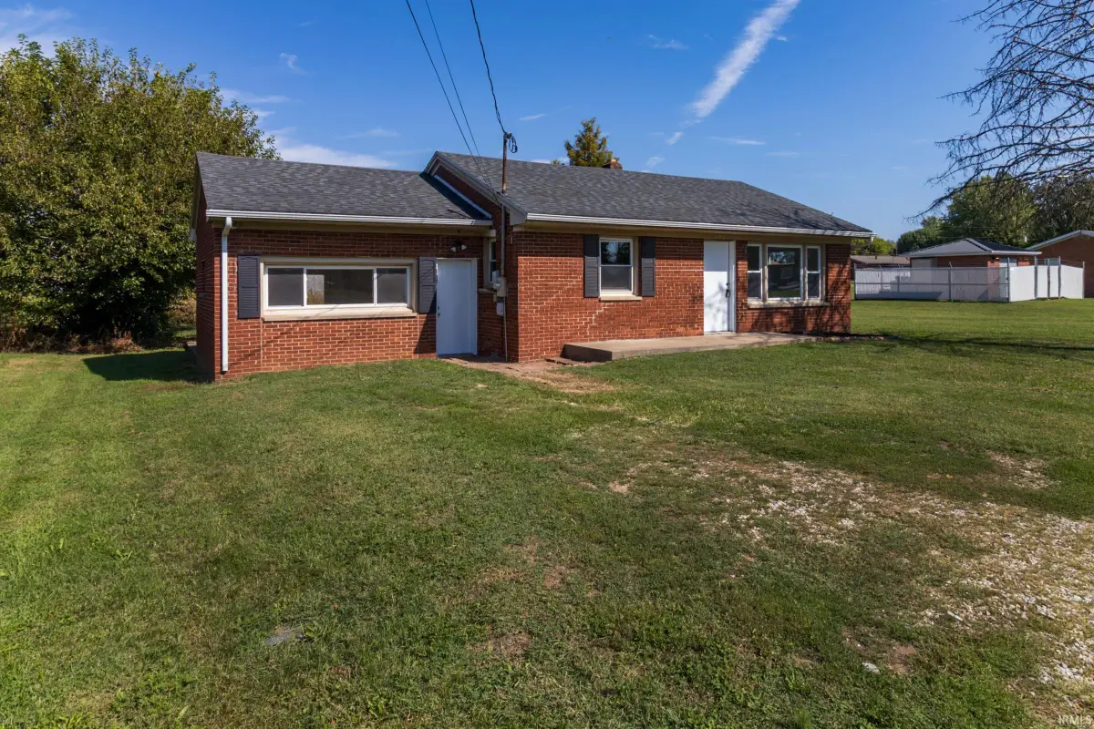 302 E John Street, Fort Branch, IN 47648 - Image #1