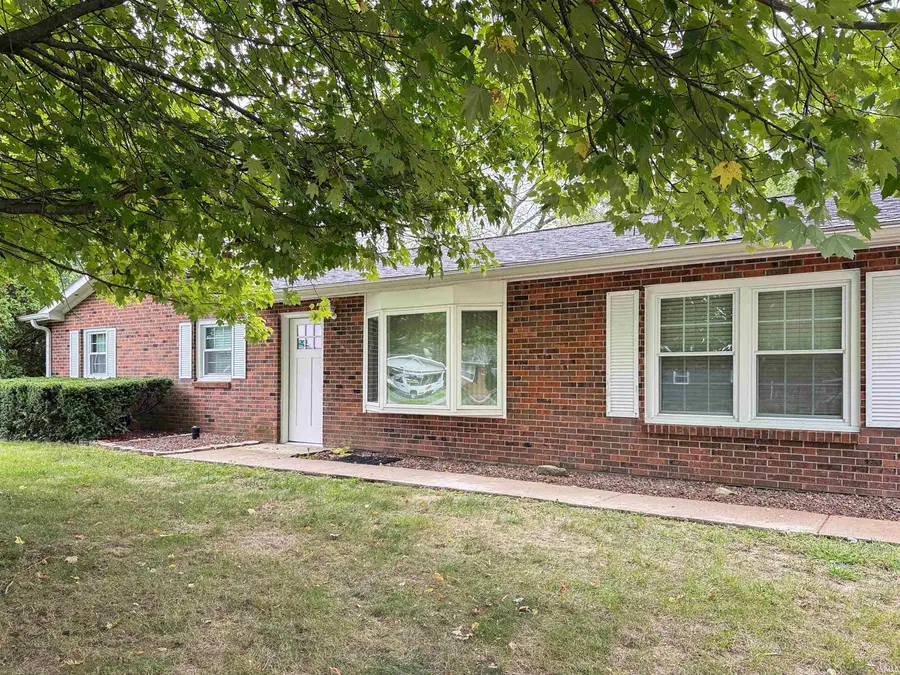 1273 W Clover Street, Jasper, IN 47546 - Image #2