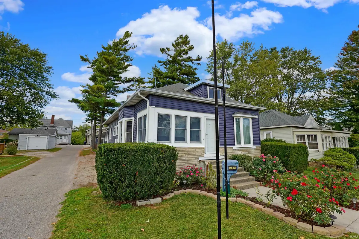 717 E Market Street, Warsaw, IN 46580 - Image #1