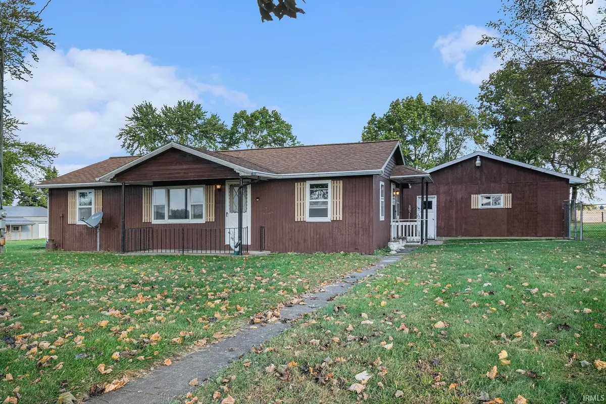 278 E 575 North Road, Leesburg, IN 46538 - Image #1