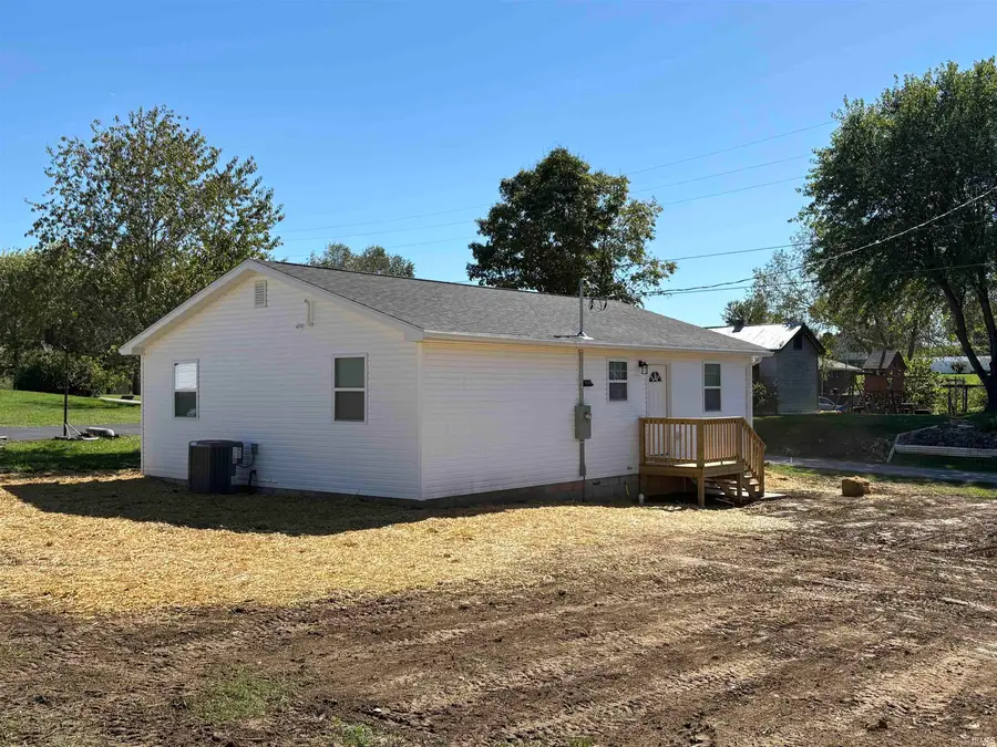 112 W Second Street, Birdseye, IN 47513 - Image #3