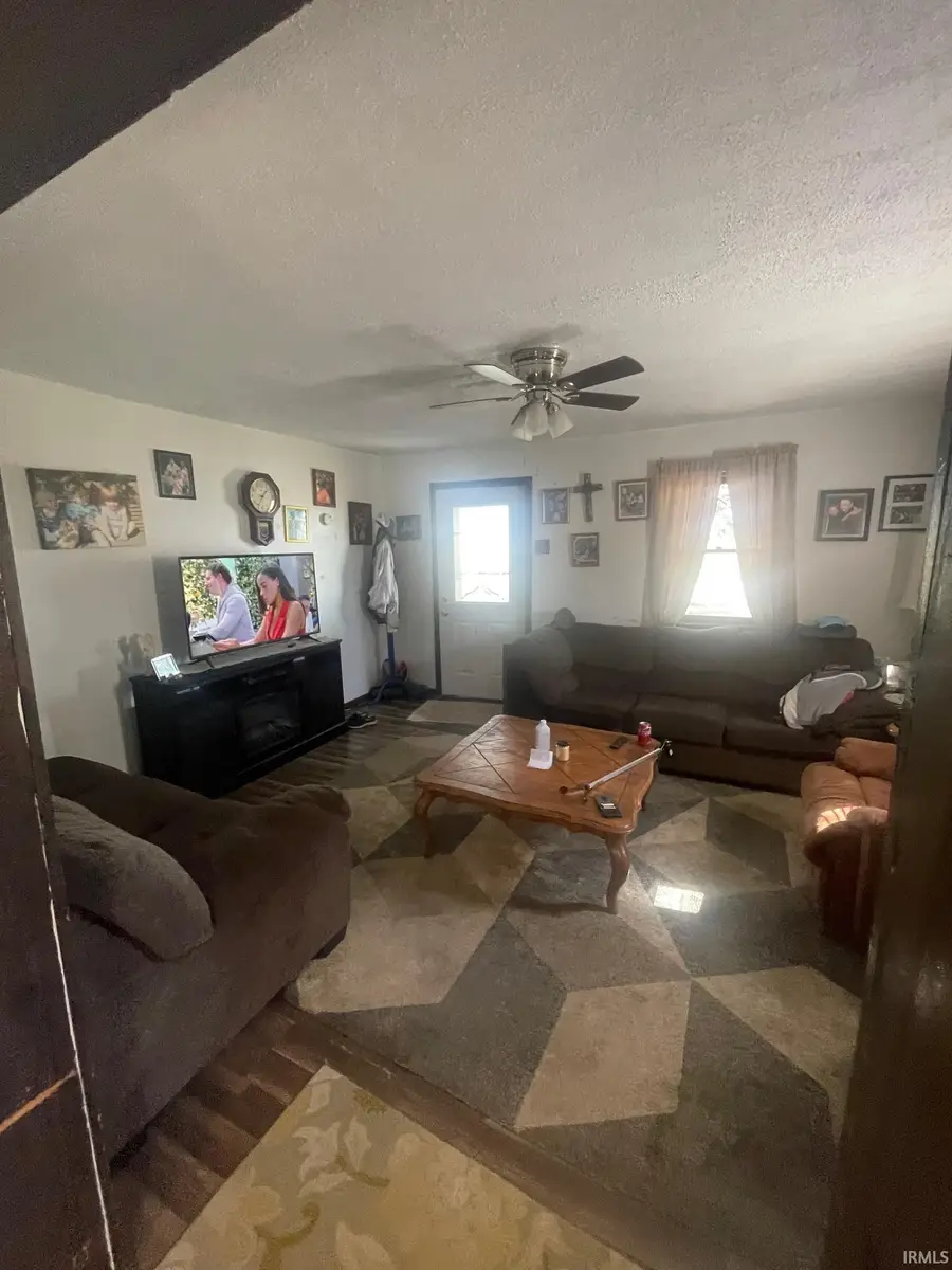 11081 N Old 41 Highway, Oaktown, IN 47561 - Image #3