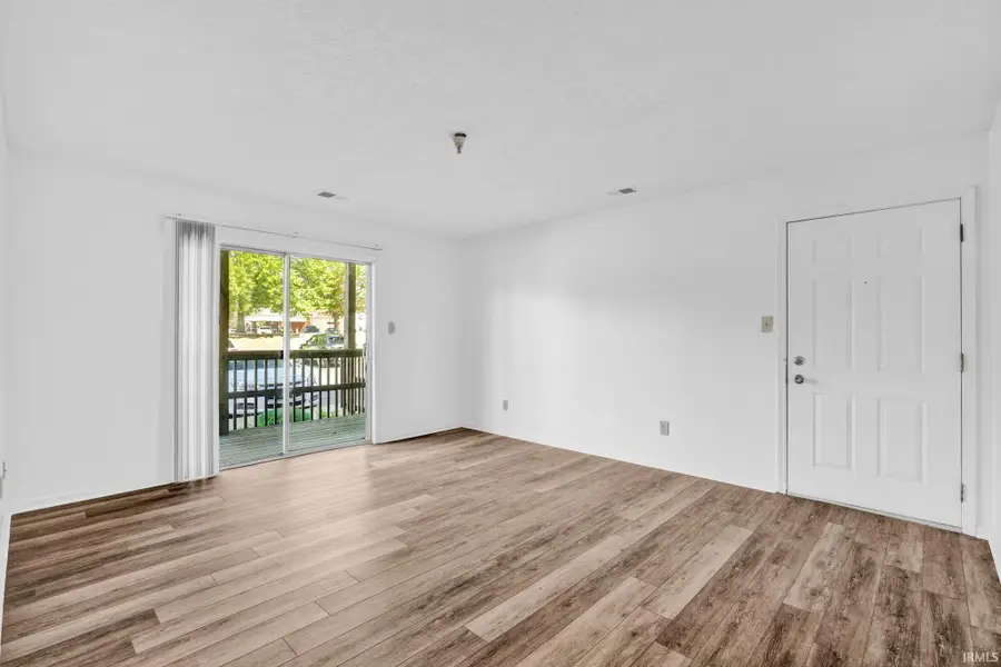 3220 E John Hinkle Place #B, Bloomington, IN 47408 - Image #3