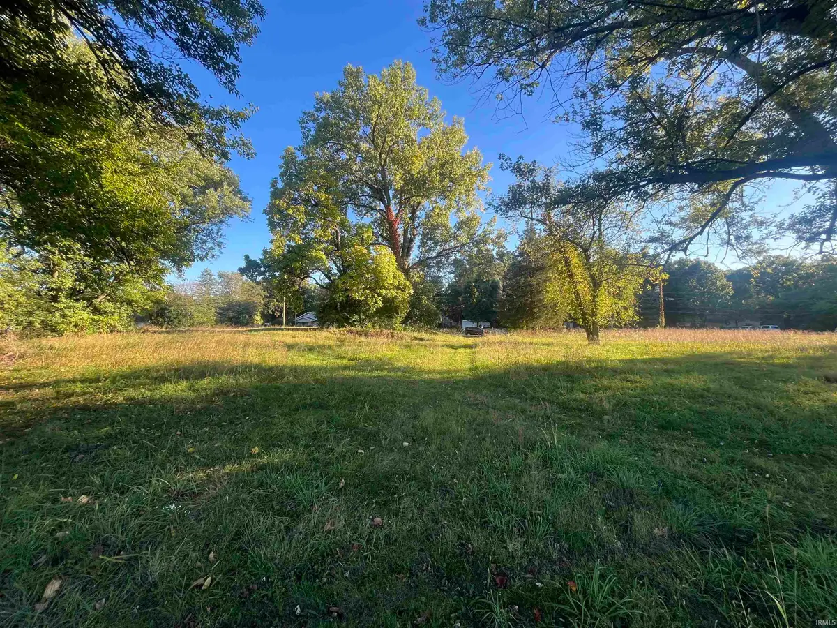 54927 Ellsworth Avenue, South Bend, IN 46628 - Image #1