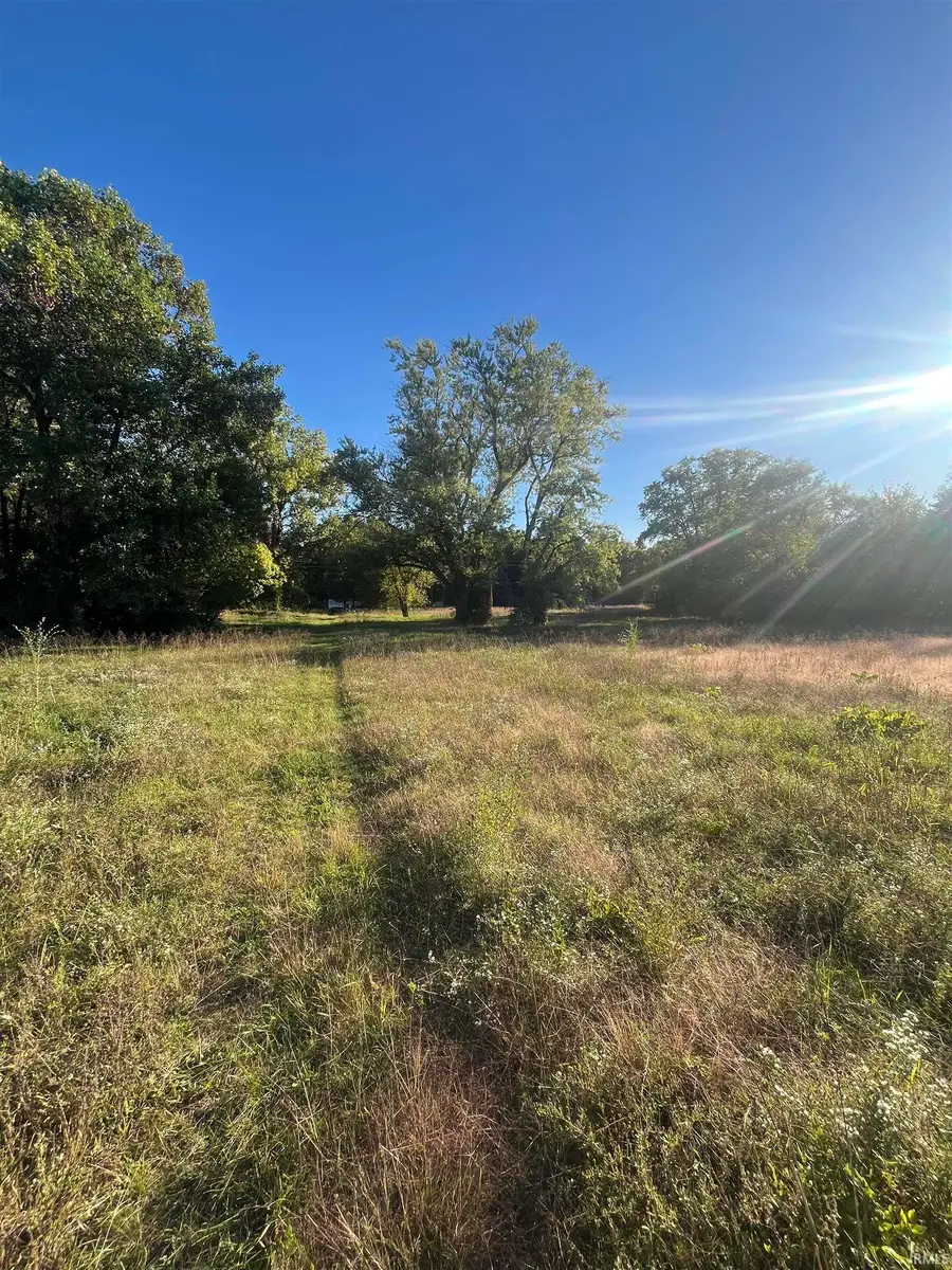 54927 Ellsworth Avenue, South Bend, IN 46628 - Image #2