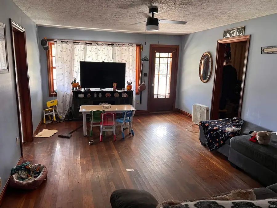 25 Jefferson Street, Heltonville, IN 47436 - Image #3