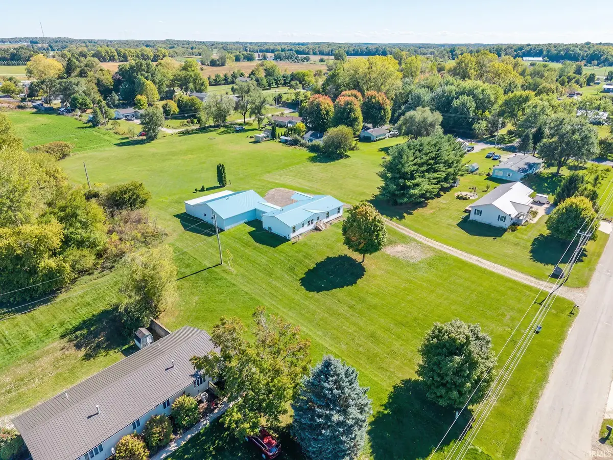 306 N Lakeland Drive, Lagrange, IN 46761 - Image #1